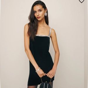(NWT) Reformation Pia Velvet Dress
